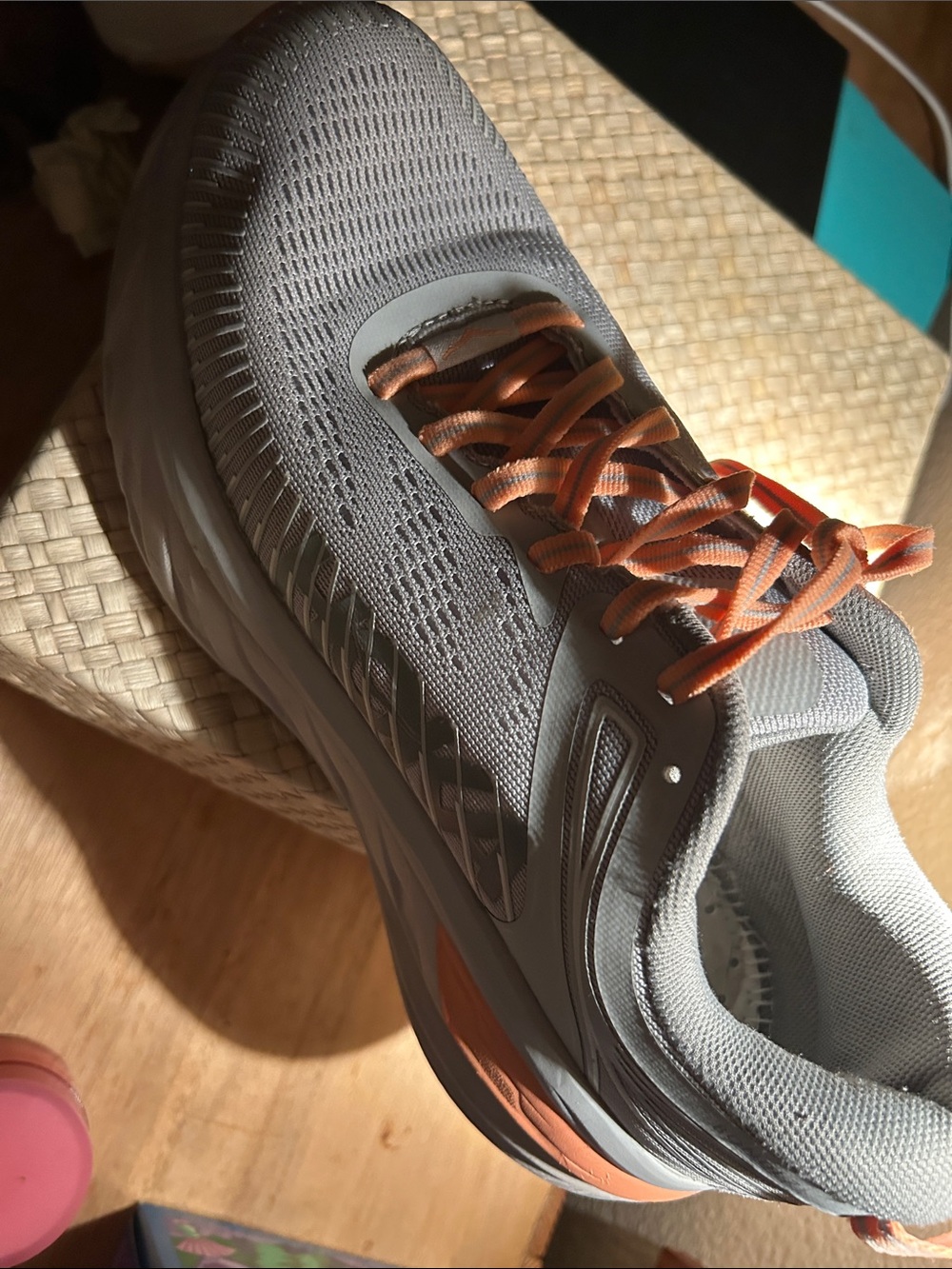 Men's Gray Athletic Running Shoes with Orange Accents Goood pte-owned condition